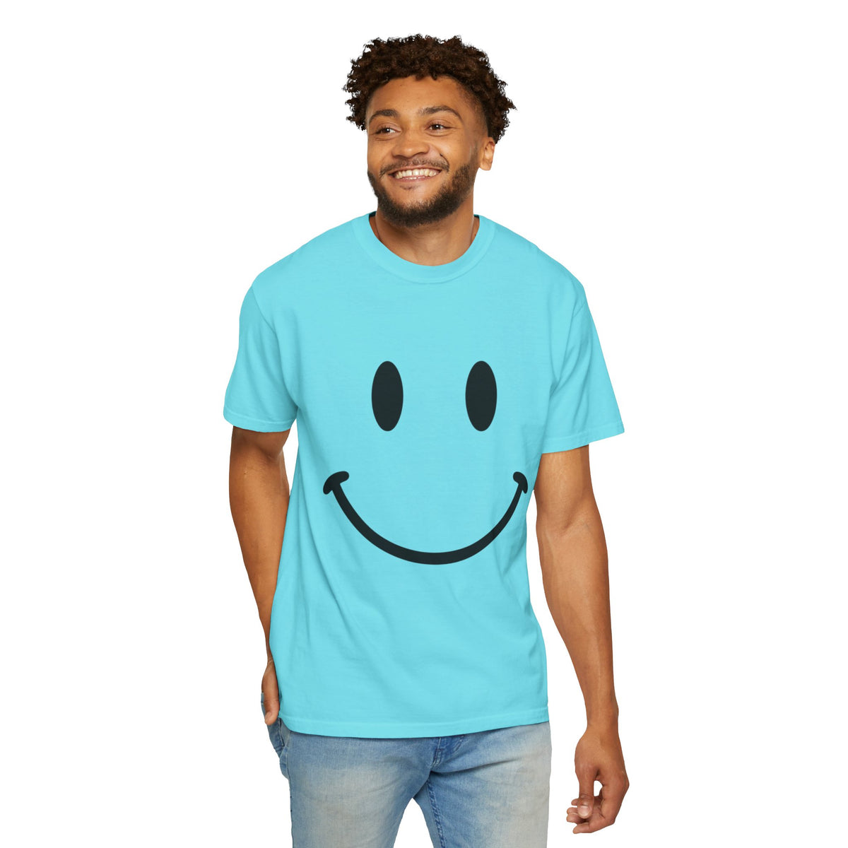 Smile Face T-Shirt – Retro Happy Face Graphic Tee