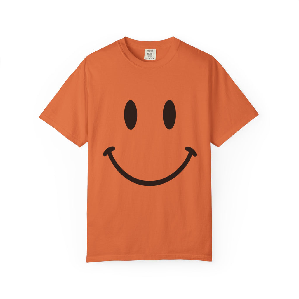 Smile Face T-Shirt – Retro Happy Face Graphic Tee