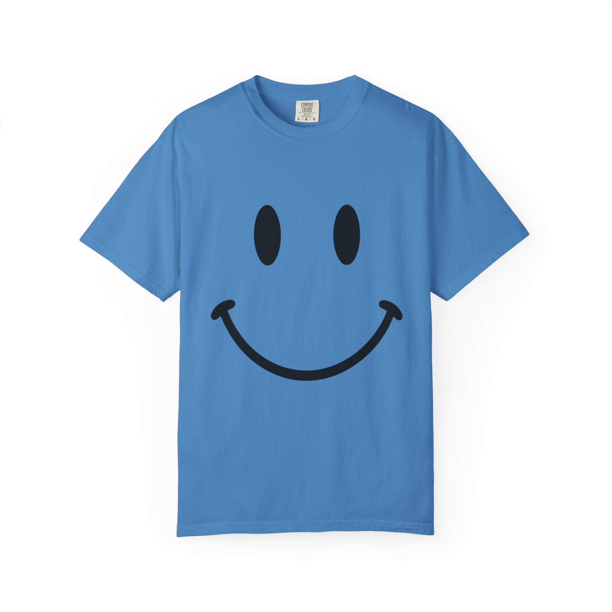 Smile Face T-Shirt – Retro Happy Face Graphic Tee