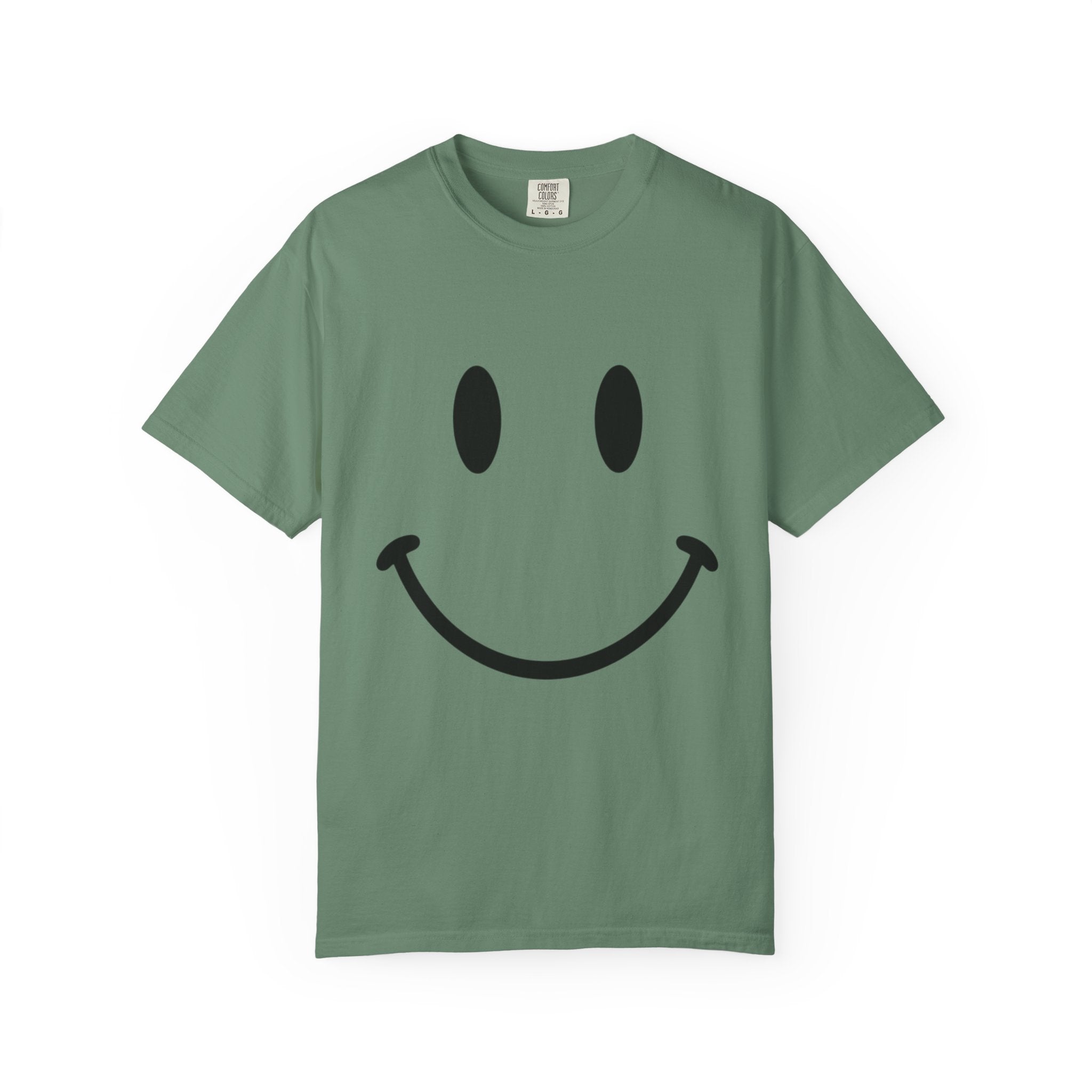 Smile Face T-Shirt – Retro Happy Face Graphic Tee