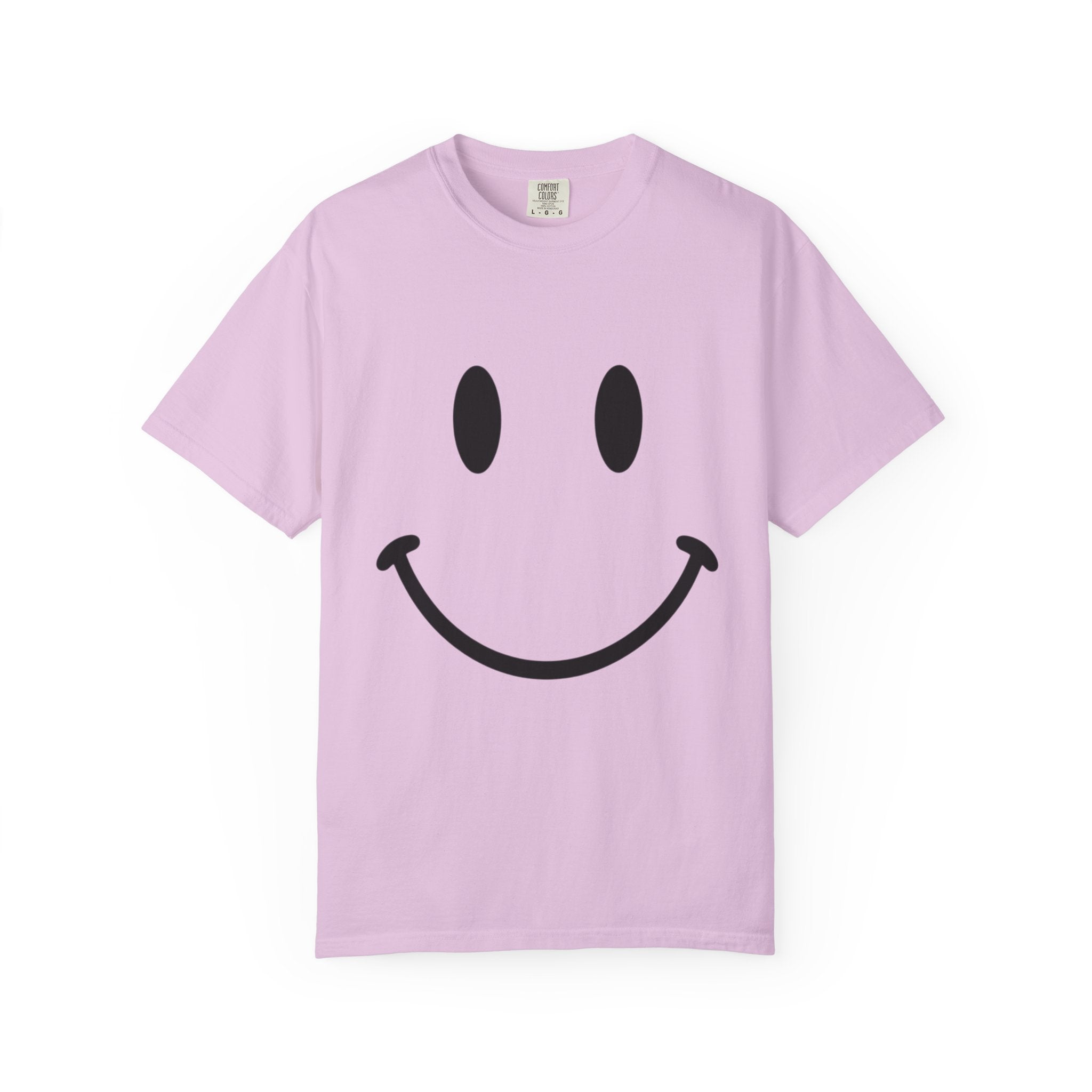 Smile Face T-Shirt – Retro Happy Face Graphic Tee