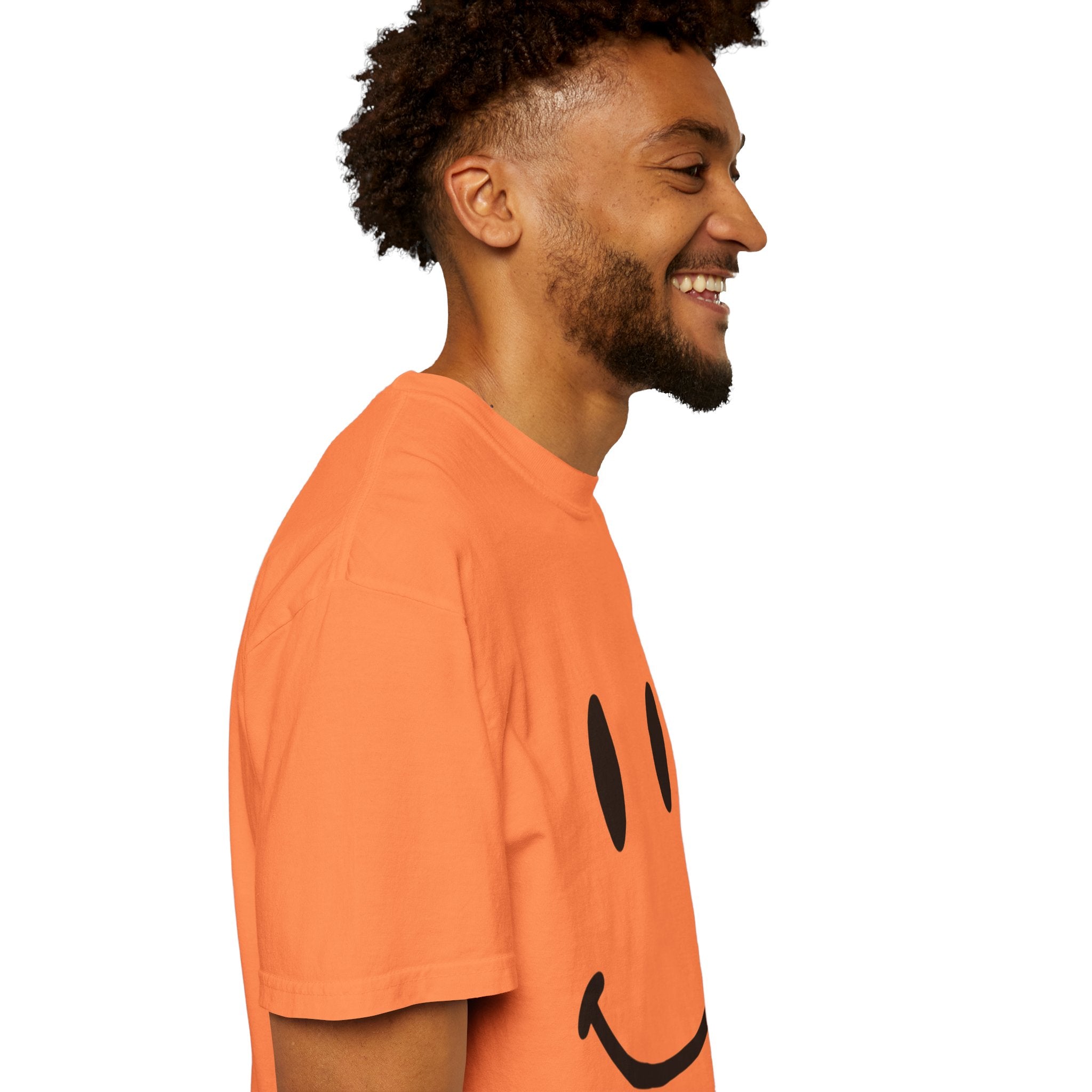 Smile Face T-Shirt – Retro Happy Face Graphic Tee